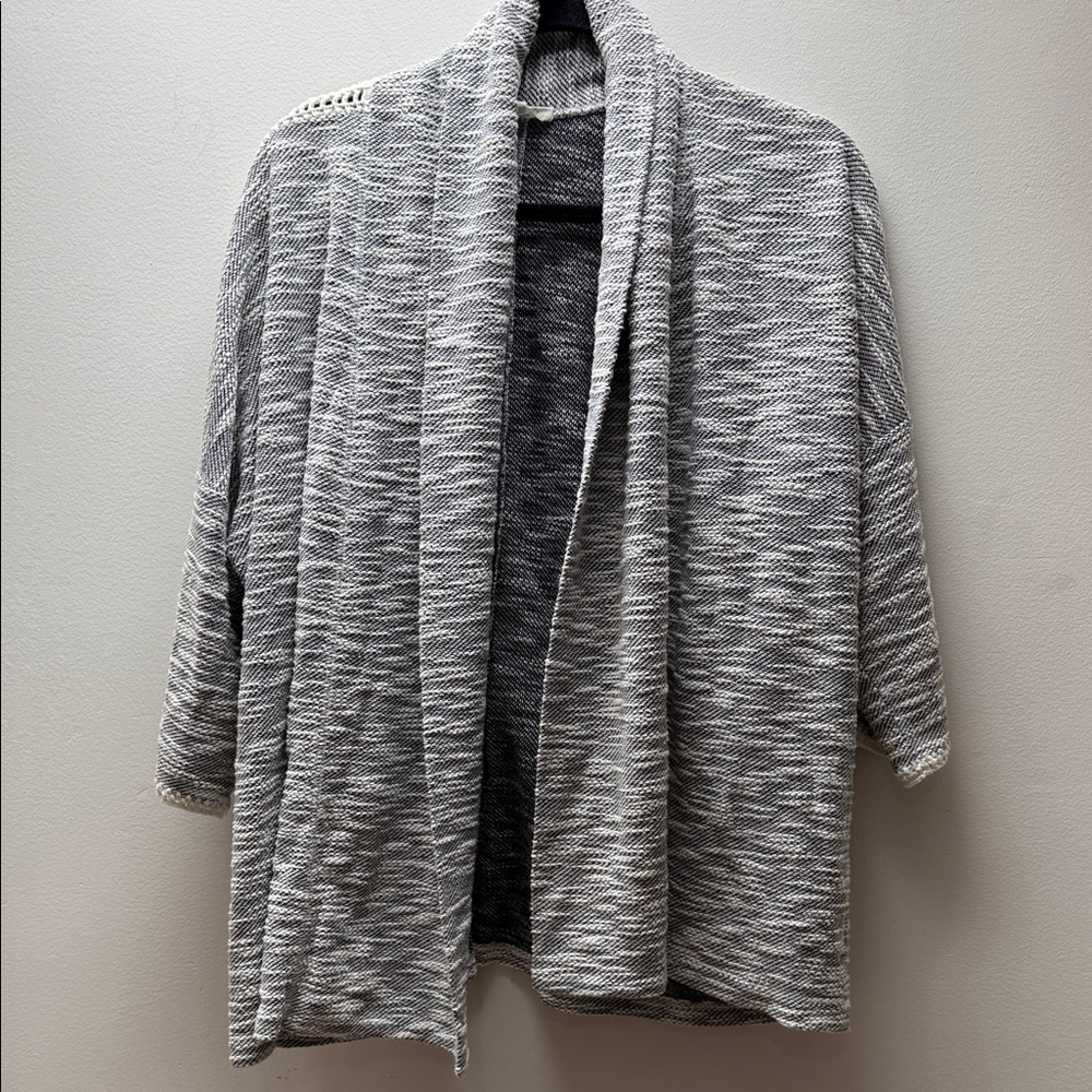 Chic Women's Gray Open Front Cardigan